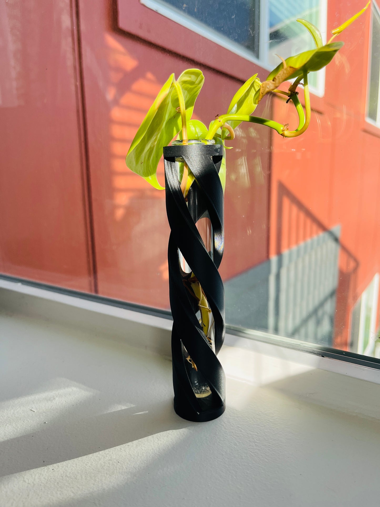 Twisted Propagation Stations